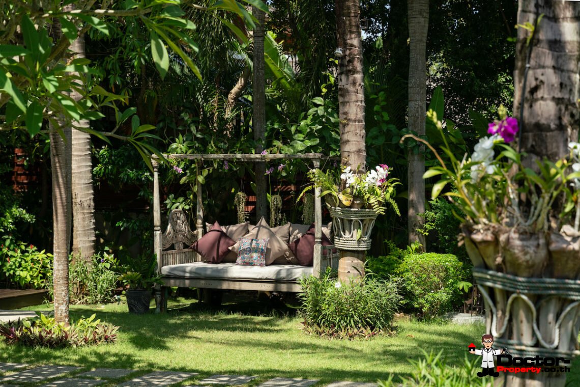 8 Bedroom Beachfront Villa – Lipa Noi, Koh Samui – For Sale